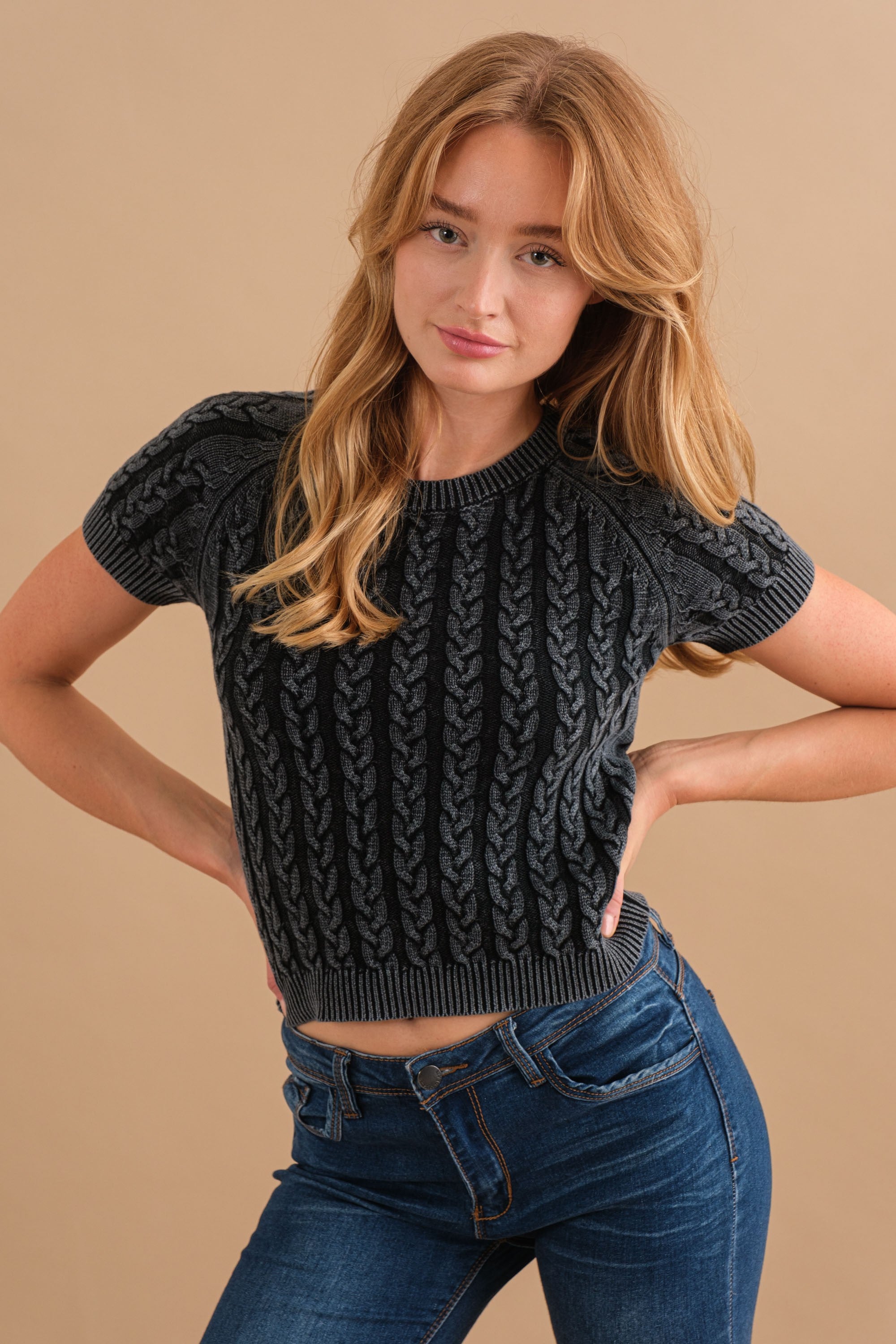 Jill Cable Knit Short Sleeve Top