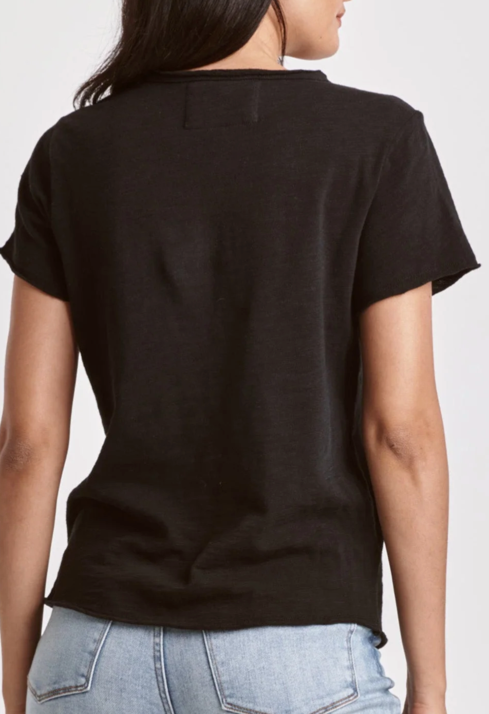 Vanya V-Neck Tee - Black