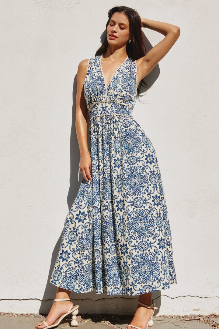 Summer in Capri Scalloped Lace Maxi Dress